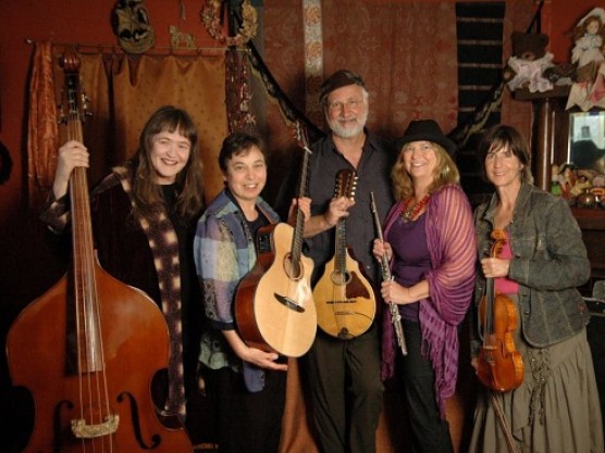 Sunday Breakwater Music for July 17th, 2016