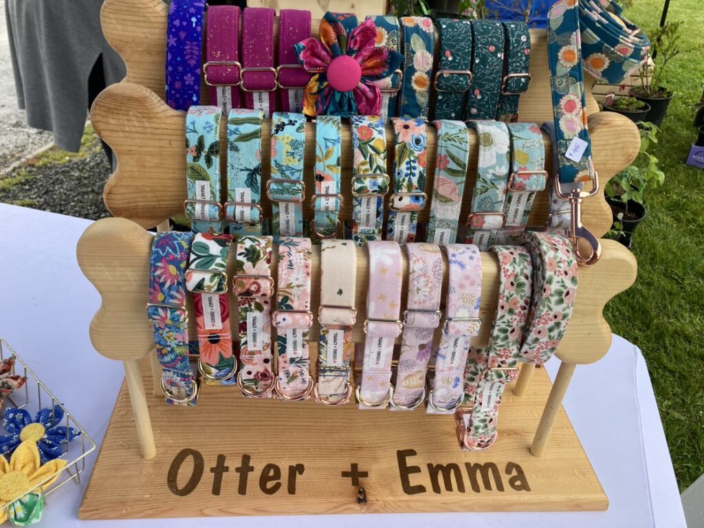 otter-emma-pet-collars-and-accessories